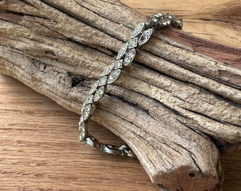 Vintage clear oval link rhinestone bracelet