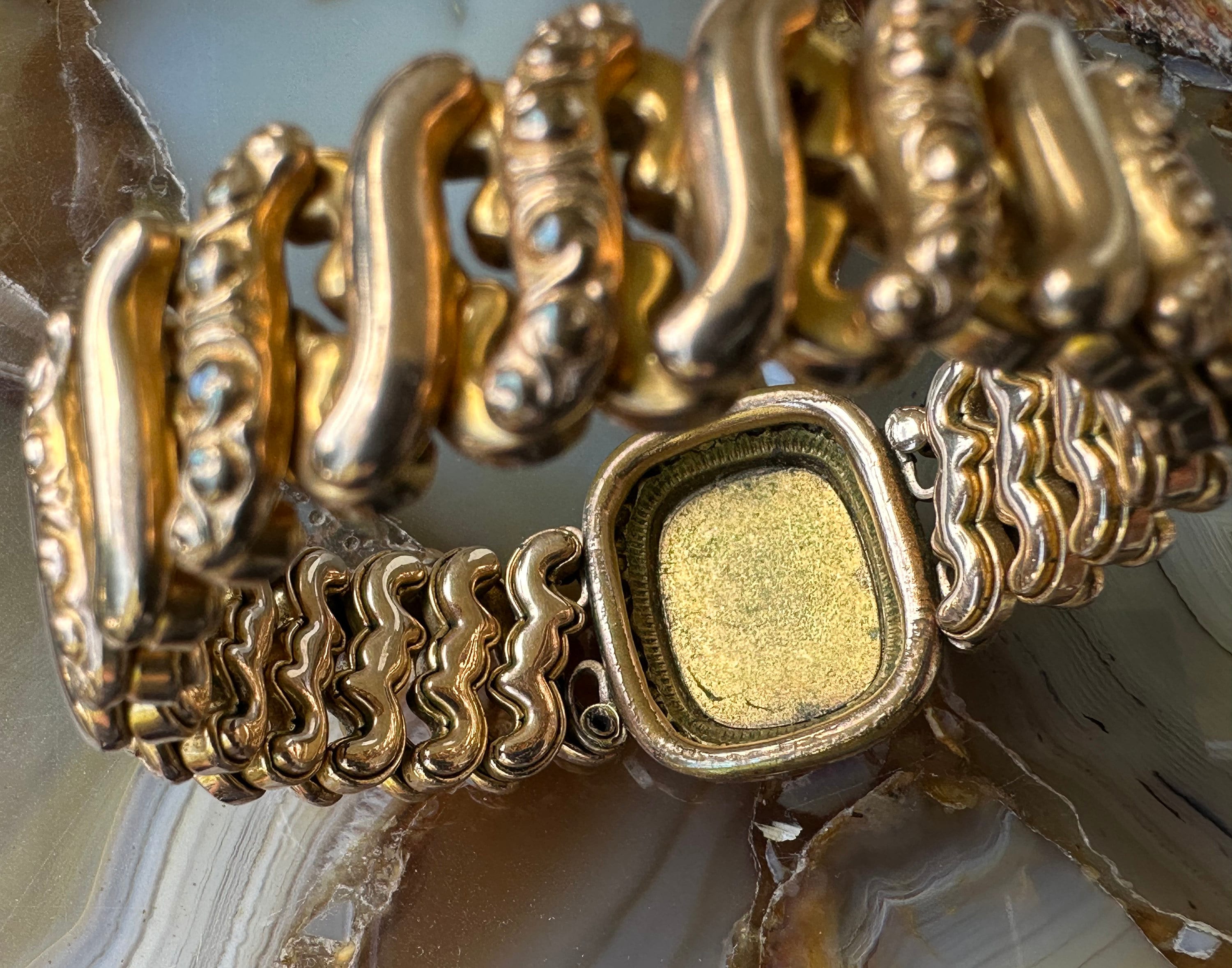 Victoria Stretchy Anti-Tarnish Gold Filled Stackable Bracelet
