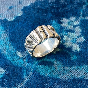 Heavy cast silver tone branch textured ring