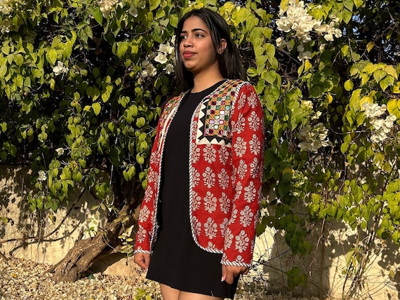 Round neck  Embroidered Patchwork Jacket for wome… - image 1