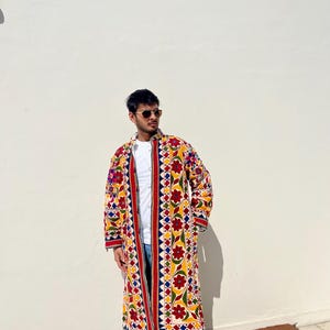Unisex Quiltad flerfärgad blommig broderad dusterkappa med sherpafleecefoder / boho discojacka / unik festivalbohokappa bild 9