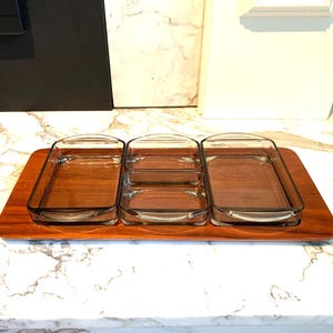 BANDEJA DE TECA DIGSMED DE 35,5 cm con 4 platos de cristal, diseño danés de mediados de siglo, bandeja o fuente de teca con cuencos de cristal, Dinamarca