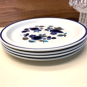 FOUR Royal Doulton Lambeth Stoneware FESTIVAL 10 3/8&quot; DINNER Plates, Royal Doulton Festival, Royal Doulton Dinner Plates, 1975 -1979