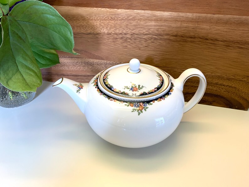 Wedgwood Bone China OSBORNE Pattern 4 Cup Teapot and Lid Etsy