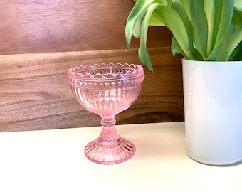 IITTALA 6 Inch OLD PINK Mariskooli, Maribowl, Marimekko Footed Glass Bowl