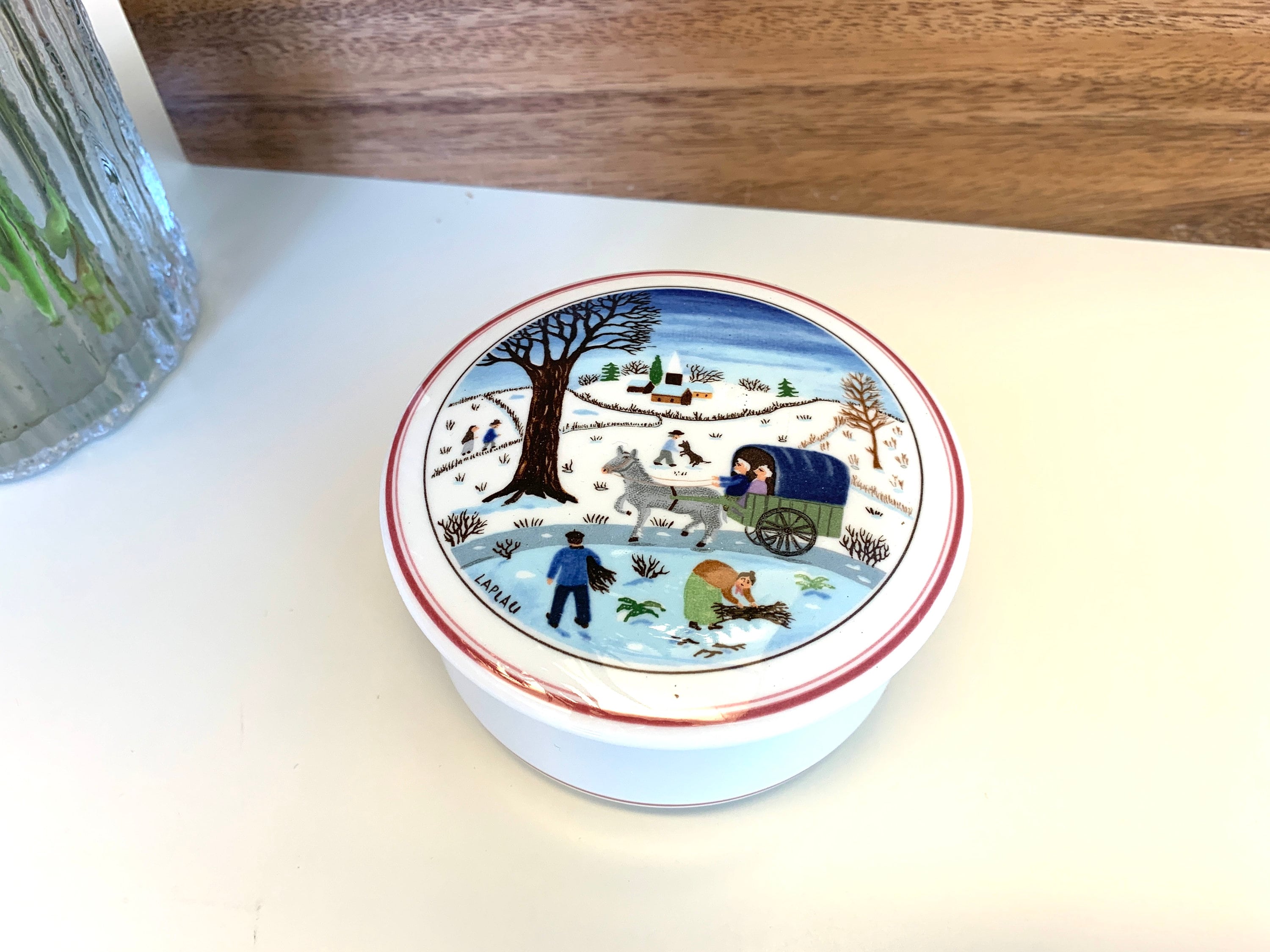 ビレロイ&ボッホ ナイーフクリスマス2点 Villeroy & Boch DESIGN クリスマス NAIF カバー付き 4インチ