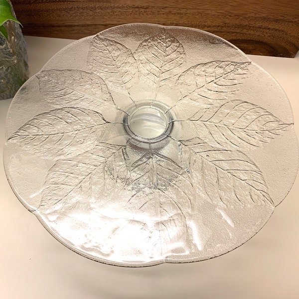 KOSTA BODA Party LEAF 13" Footed Round Cake Plate, Leaf Pattern, Ann and Goran Warff, Sweden, Leaf Pedestal Cake Plate