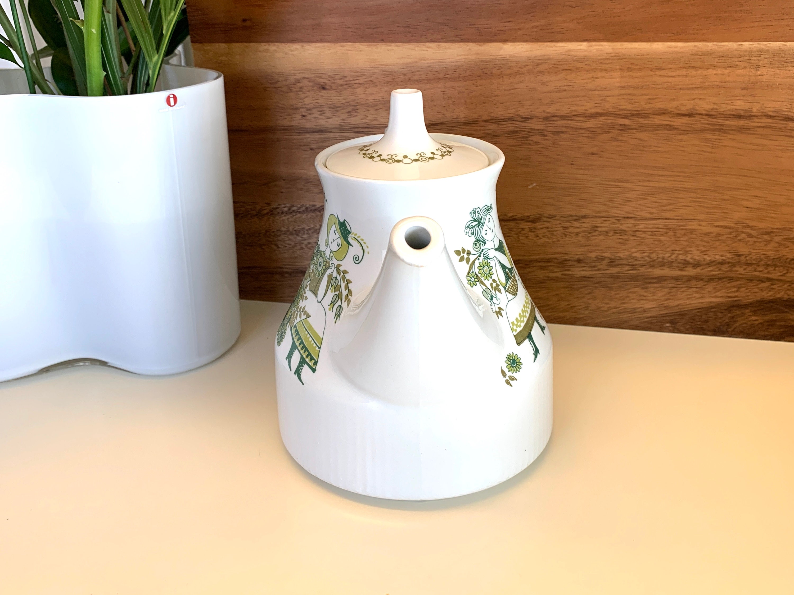 Figgjo Flint Turi Design MARKET 4カップティーポット、クリーマーと