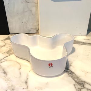 Iittala ALVAR AALTO White 195mm Glass Dish, Alvar Aalto Candle Holder, Alvar Aalto Savoy Bowl, Original Label, Etched Alvar Aalto Iittala