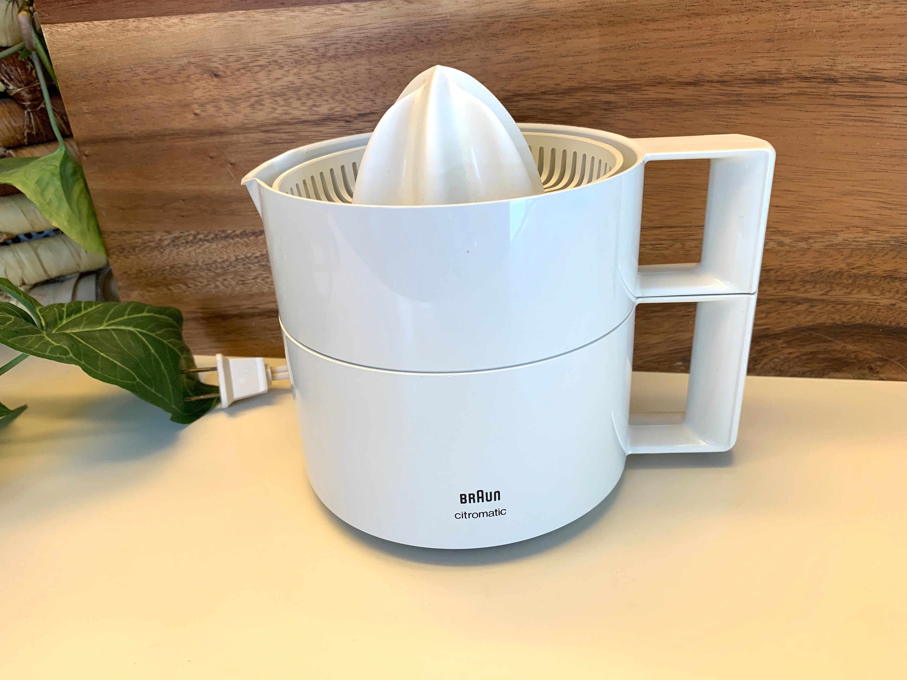 Braun Citromatic Juicer 4173, Citrus Lemon Orange, Small Kitchen Appliance,  Wrap Around Cord