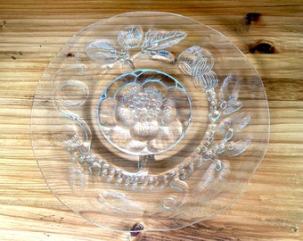 IITTALA Nuutajarvi Pioni (Peony) Glass 15" Torte Plate / Platter, Oiva Toikka, Finland Asymmetrical Border