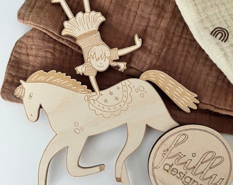 Décoration de gâteau personnalisée en bois en forme de cheval pour enfants | Motifs à froufrous