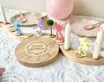 Set of 2 Skateboard Plug Birthday Wreath | Wooden birthday plates for children | frilly designs