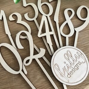 Einhorn Cake Topper Personalisiert wunschname Einhorn Geburtstag Sterne Zahl Holz Kuchenstecker Geburtstag Kind | frilly designs afbeelding 8