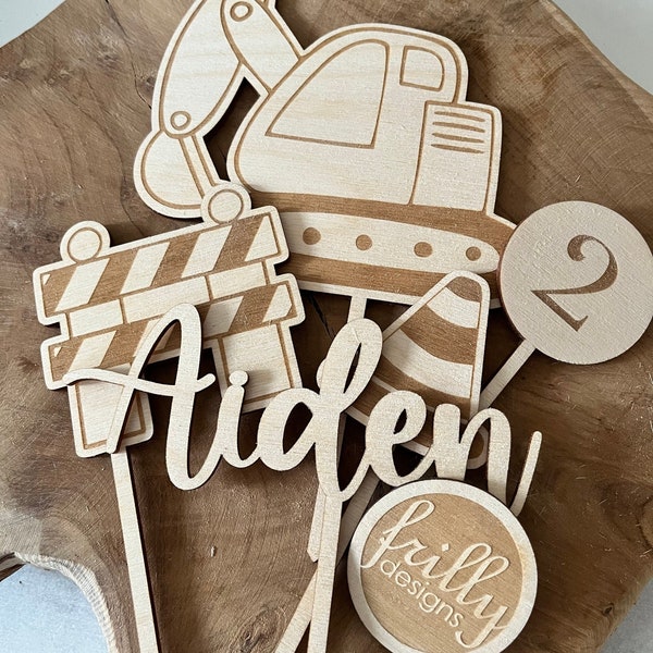 Construction Site Cake Topper, Personalized Wooden Cake Topper, Birthday Decoration, Cake Decoration, Child's Birthday, Excavator | frilly designs