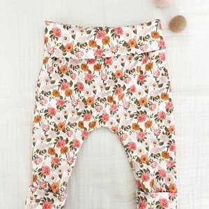 Organic baby pants, harem pants, newborn baby pants, neutral baby leggings, boy sweatpants, baby boy pants, autumn floral print pants