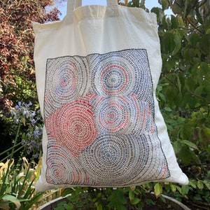 Bolso de algodón bordado a mano, bolso de biblioteca cosido, bolso para proyectos, bolso para todo, rojo, blanco y azul, niña con gorro, niño con mono, regalo