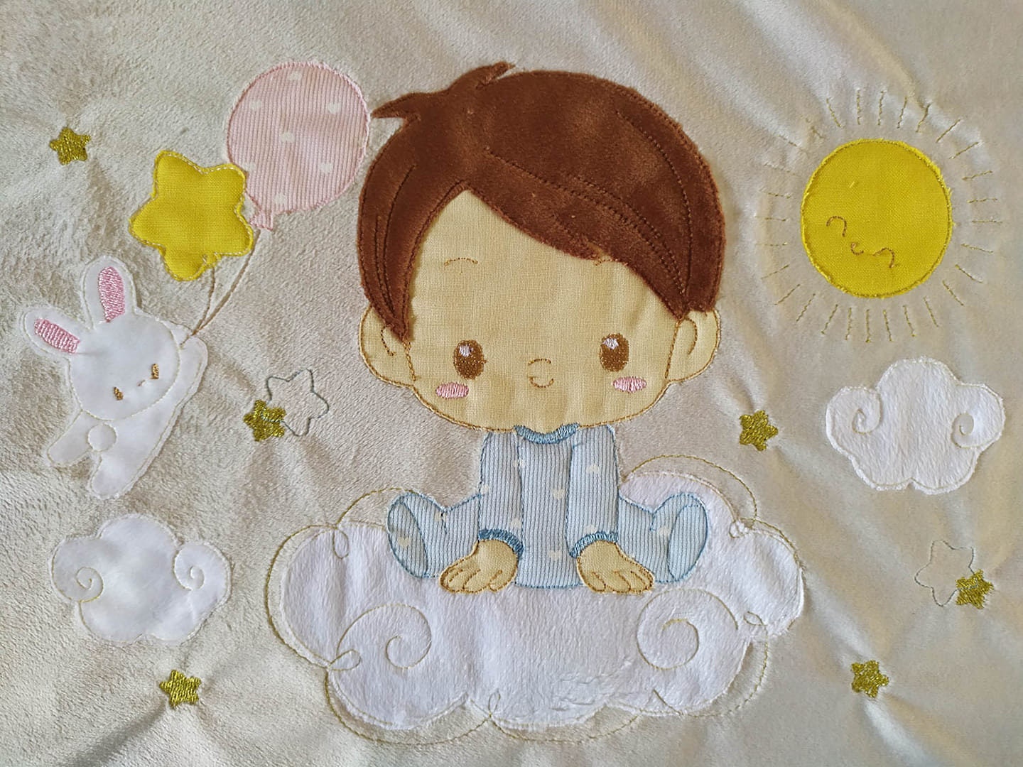 Cape de Bain Brodée Personnalisée Enfant Bébé Nuage Lapin 75x75 cm Coton