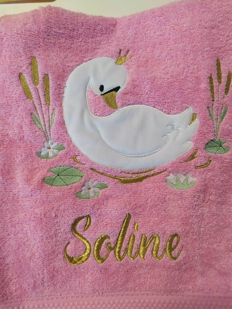 Serviette Brodée Personnalisée Enfant Bébé Cygne 140 X 70 cm Coton