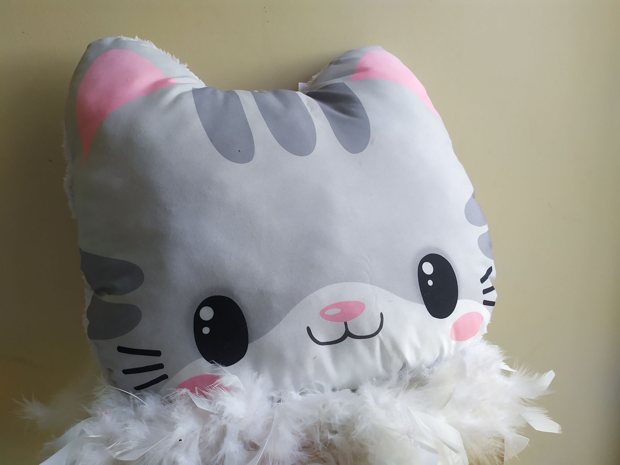 Coussin Chat Deco Fourrure 45 cm Mignon Cadeau Enfant