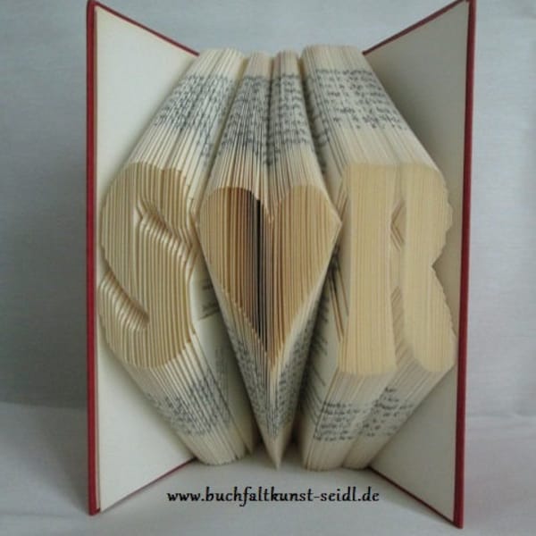 Libro plegado "Iniciales con corazón", regalo personalizable, por ejemplo para boda/aniversario/San Valentín/cumpleaños o como decoración.