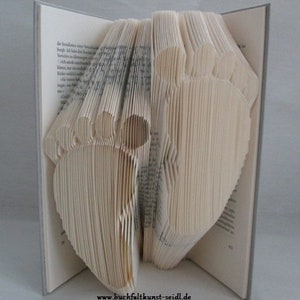 folded book "Footprints/Feet" as a gift, e.g. for baptism/birth/birthday, or as decoration