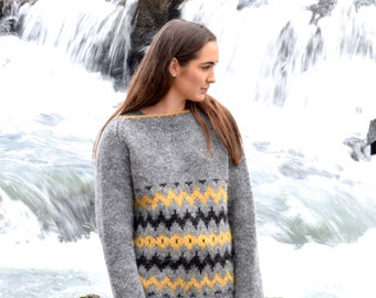 Handgestrichte Pullover