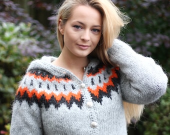 Traditionelle isländische Pullover