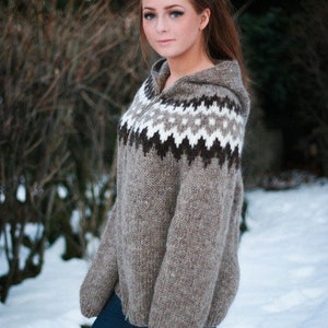 Cardigan, Handknitted from pure wool. image 2