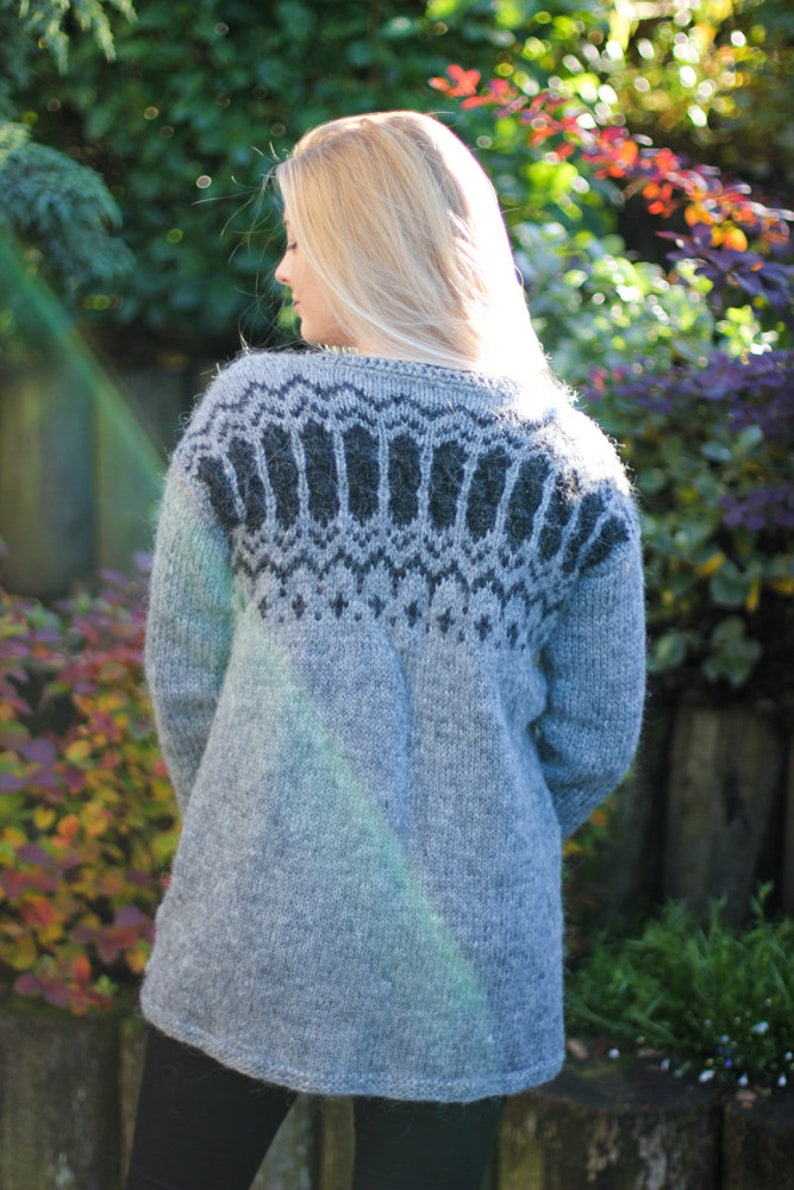 Cardigan, Handknitted from pure Icelandic wool. image 3