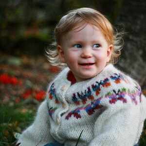 Children's Cardigan, Handknitted from pure wool. image 2