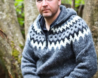 Cardigan, Handknitted from pure wool.