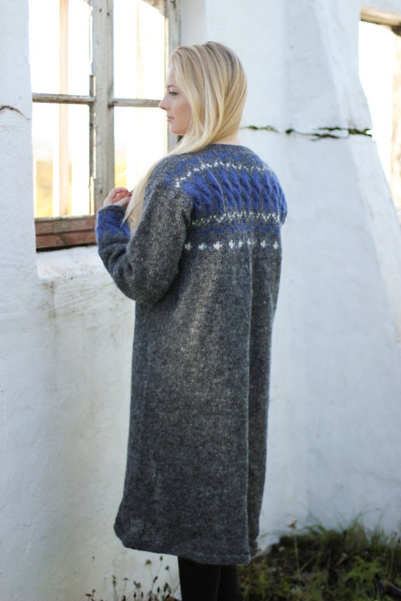 Cardigan, Handknitted from pure Icelandic wool. image 1