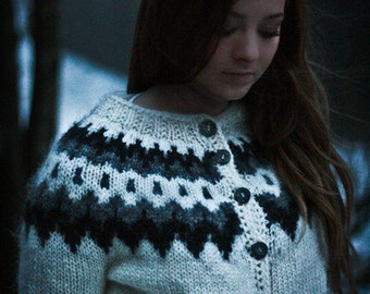 Cardigan, Handknitted from pure Icelandic wool.