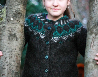 Children's Cardigan, Handknitted from pure wool.