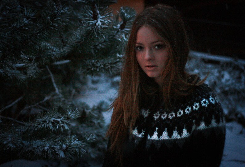 Unisex Cardigan, Handknitted from pure wool. image 3