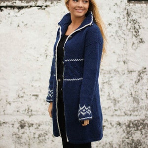 Cardigan, Handknitted from pure Icelandic wool. image 4