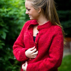 Cardigan, Handknitted from pure Icelandic wool. image 2