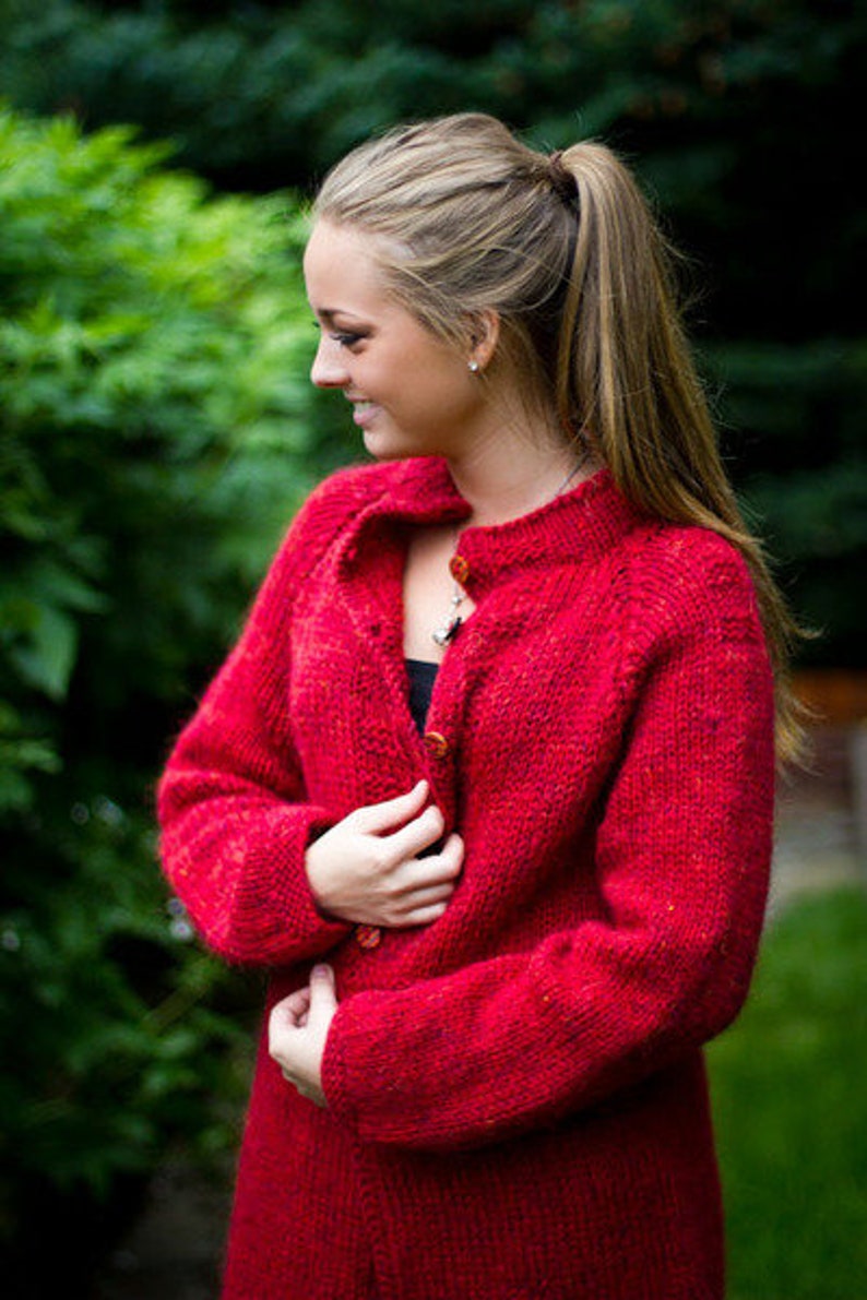 Cardigan, Handknitted from pure Icelandic wool. image 2