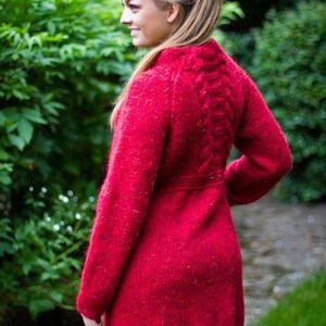 Cardigan, Handknitted from pure Icelandic wool. image 3