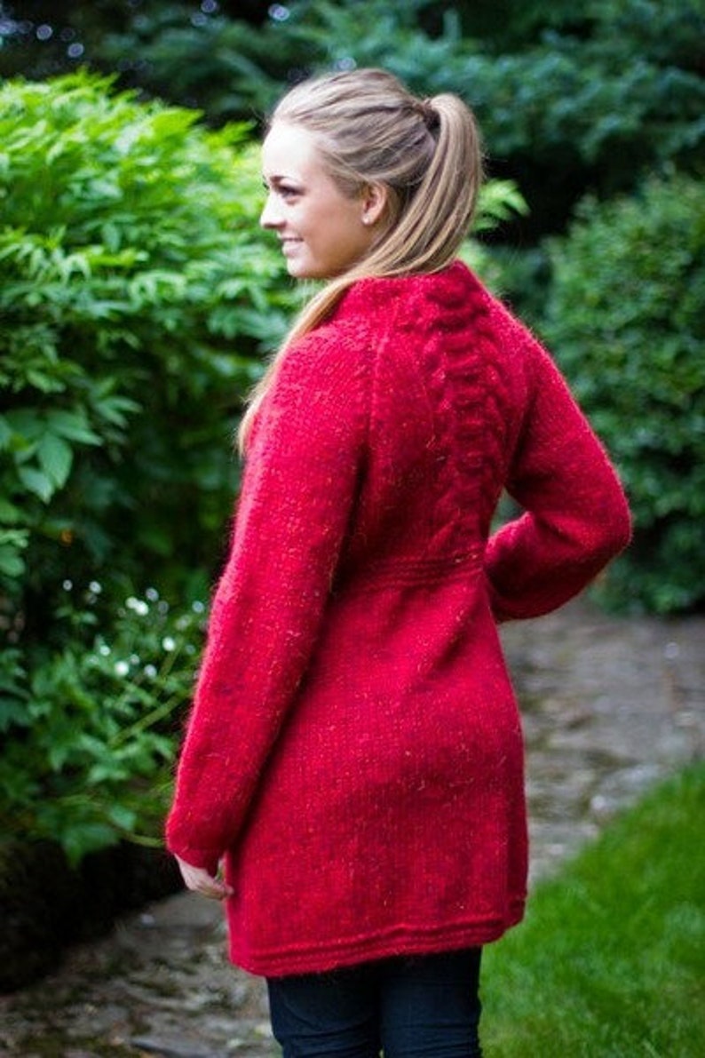 Cardigan, Handknitted from pure Icelandic wool. image 3