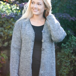 Cardigan, Handknitted from pure Icelandic wool. image 4