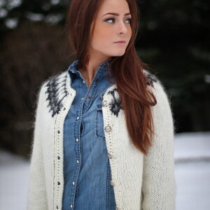 Cardigan, Handknitted from pure wool. image 3