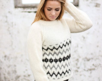 Pullover, Handknitted from pure Icelandic wool.