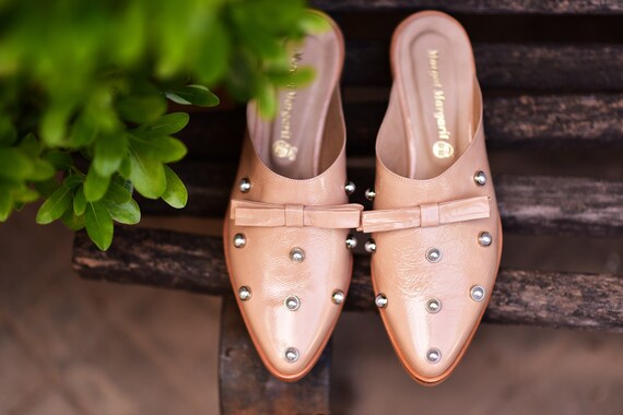 nude mules shoes