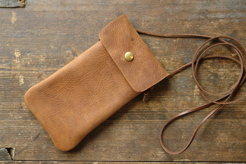 2 in 1 mobile phone bag for max. 16.7 x 8.1 cm mobile phones made of brown leather in an antique look / antique look for hanging around your neck image 1