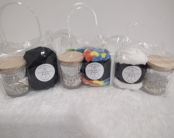 Finger Knit Mini Chunky Scarf