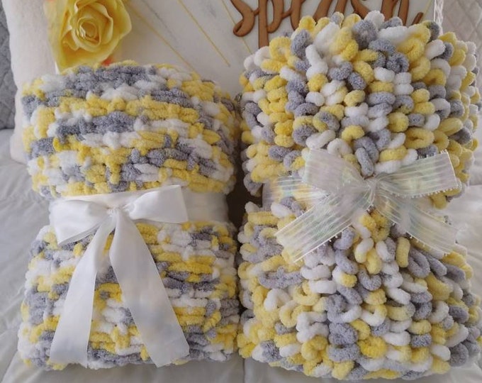 Gender Neutral Baby Blanket and Plush Mat