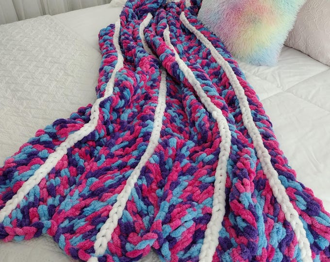Mermaid Tassel Blanket