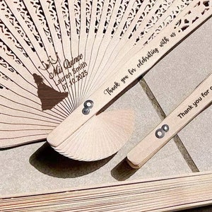 Personalized Quinceañera Hand Fan XV Mis Quince Años fan in Bulk Quinceañera Party Favor Custom Rustic Wedding Favors Fan Graduation Fans